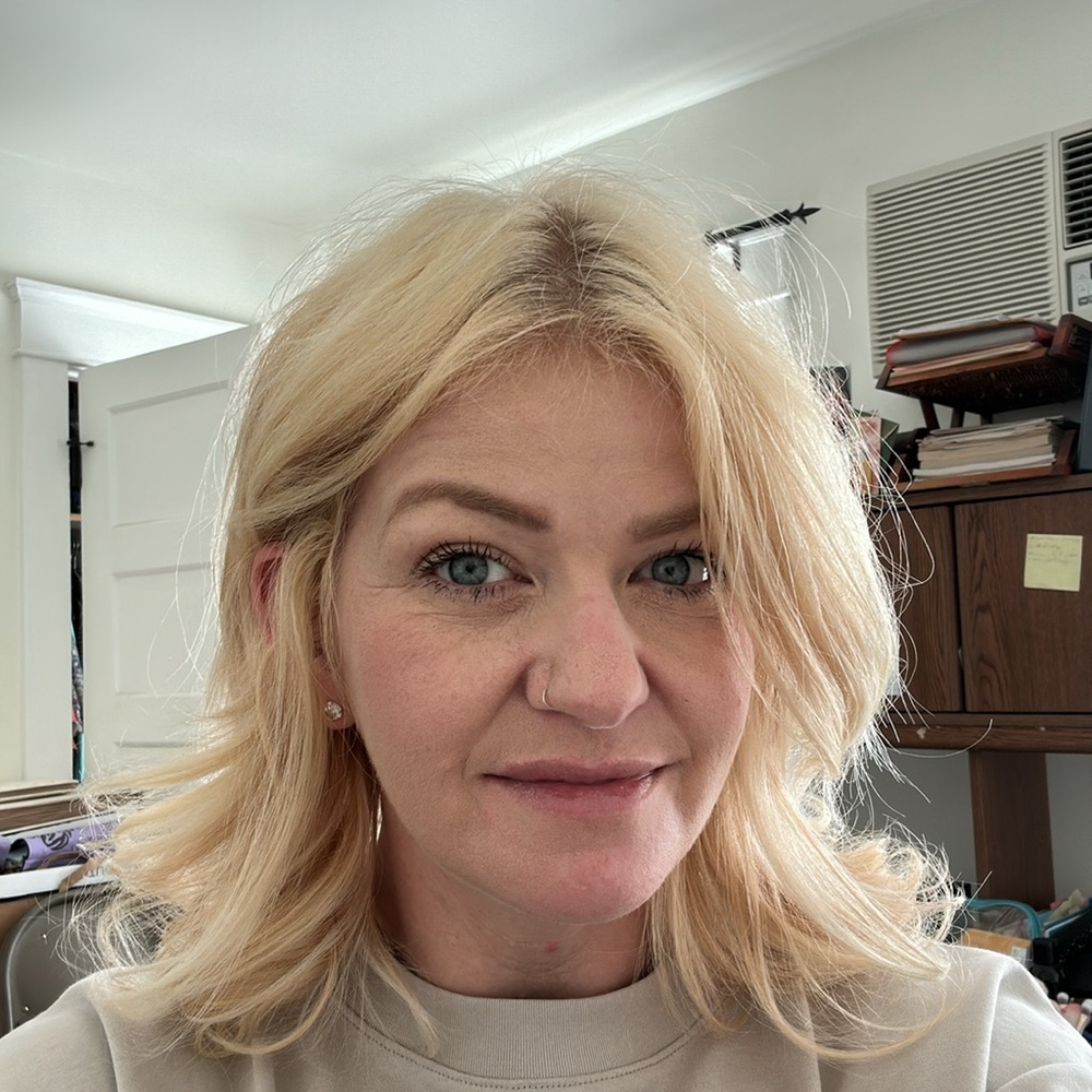 Meet your Posher, Laura